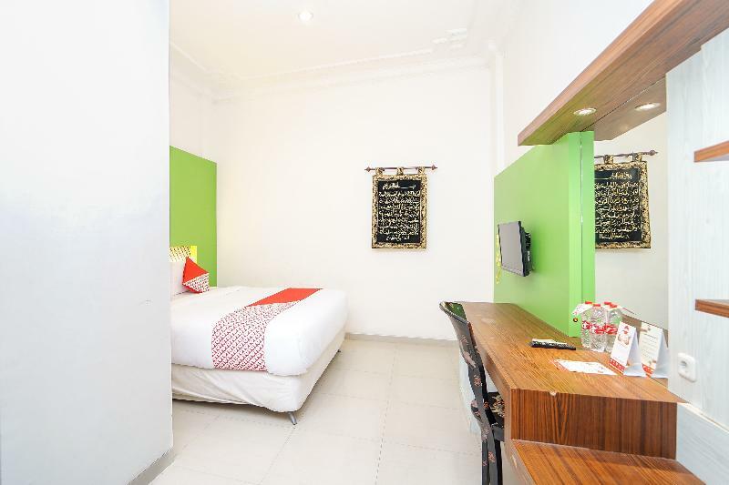 Oyo 231 Hotel Andita Syariah Surabaya Kültér fotó