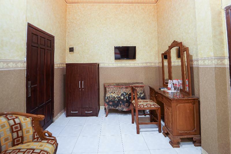 Oyo 231 Hotel Andita Syariah Surabaya Kültér fotó
