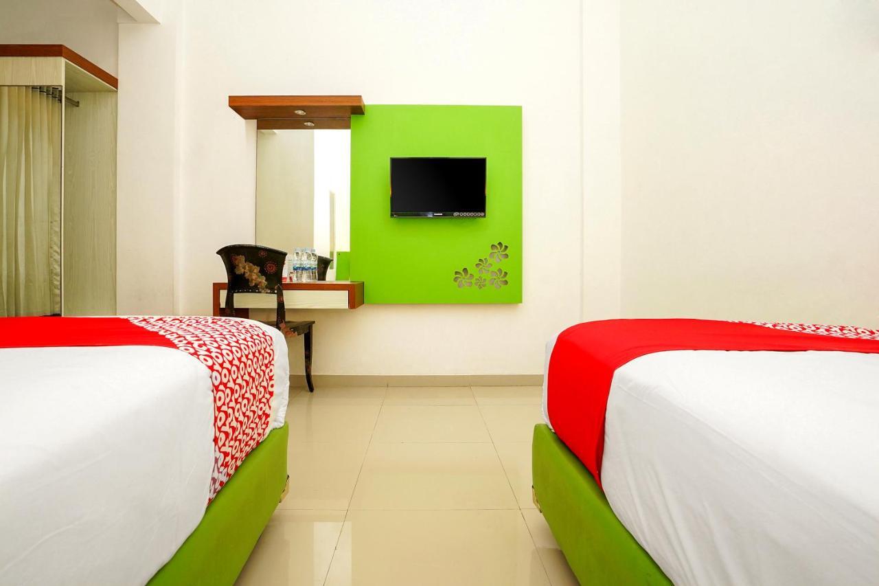 Oyo 231 Hotel Andita Syariah Surabaya Kültér fotó