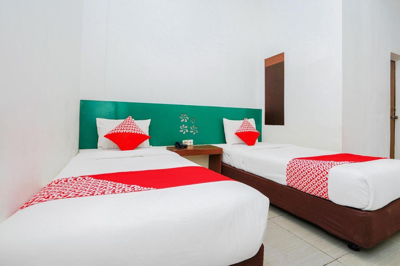 Oyo 231 Hotel Andita Syariah Surabaya Kültér fotó